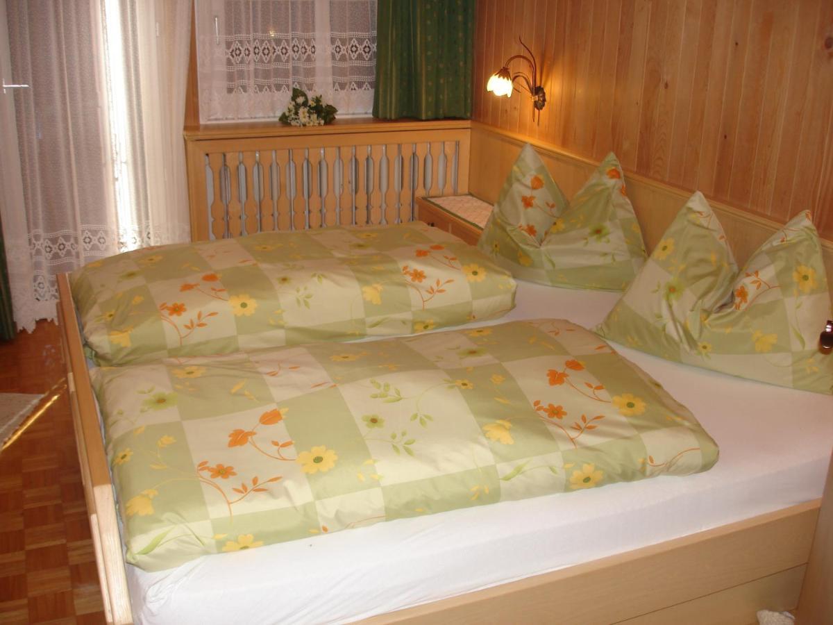 Appartamenti Hacoli Selva di Val Gardena Habitación foto